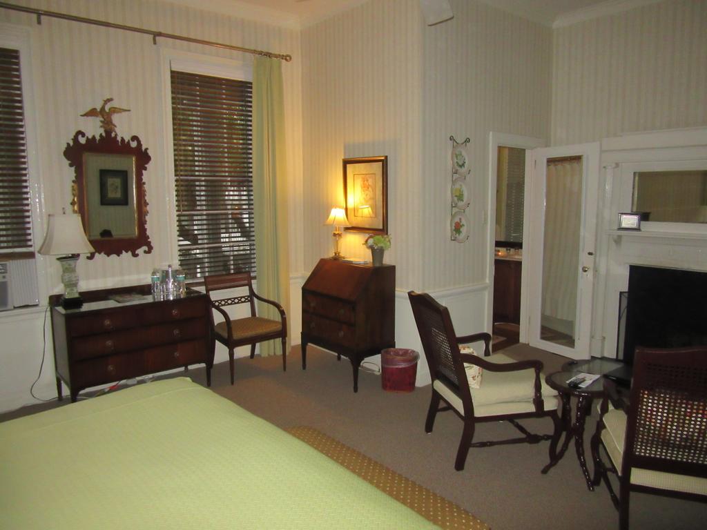 Rhett House Bed and Breakfast Beaufort Exterior foto